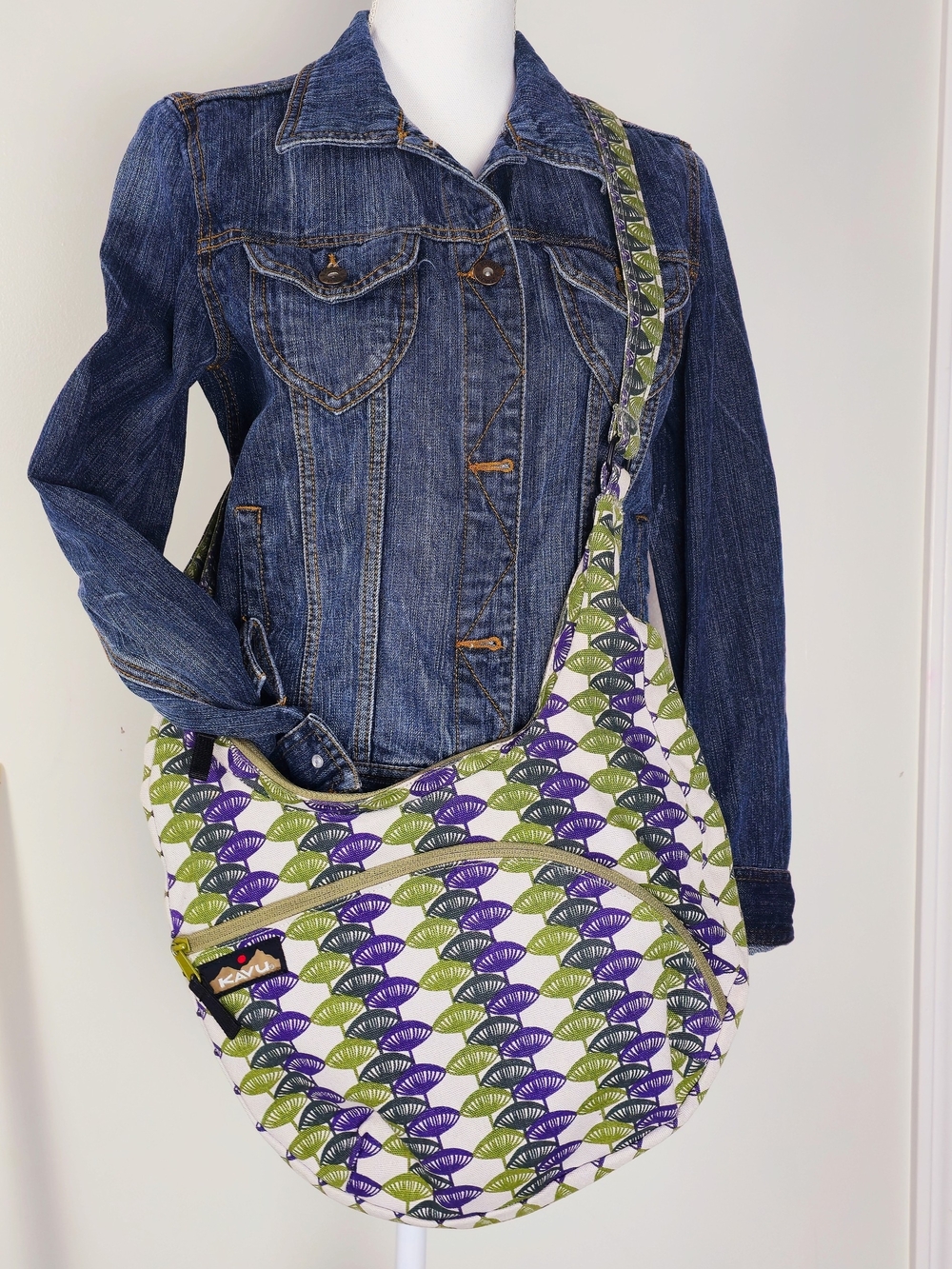 KAVU Sydney Satchel Crossbody Bag Purple & Green Geometric Pattern